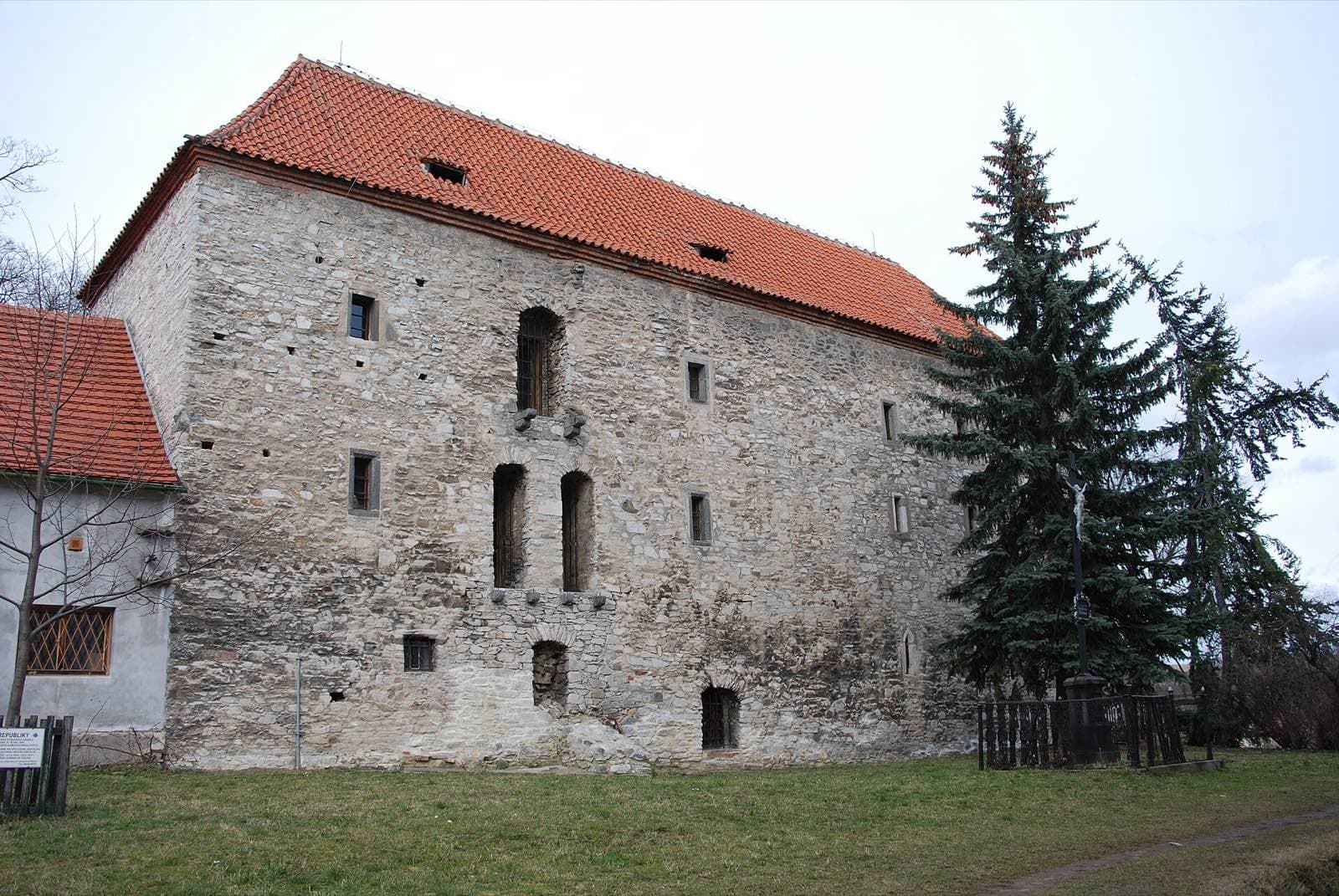 Tvrz Volyně