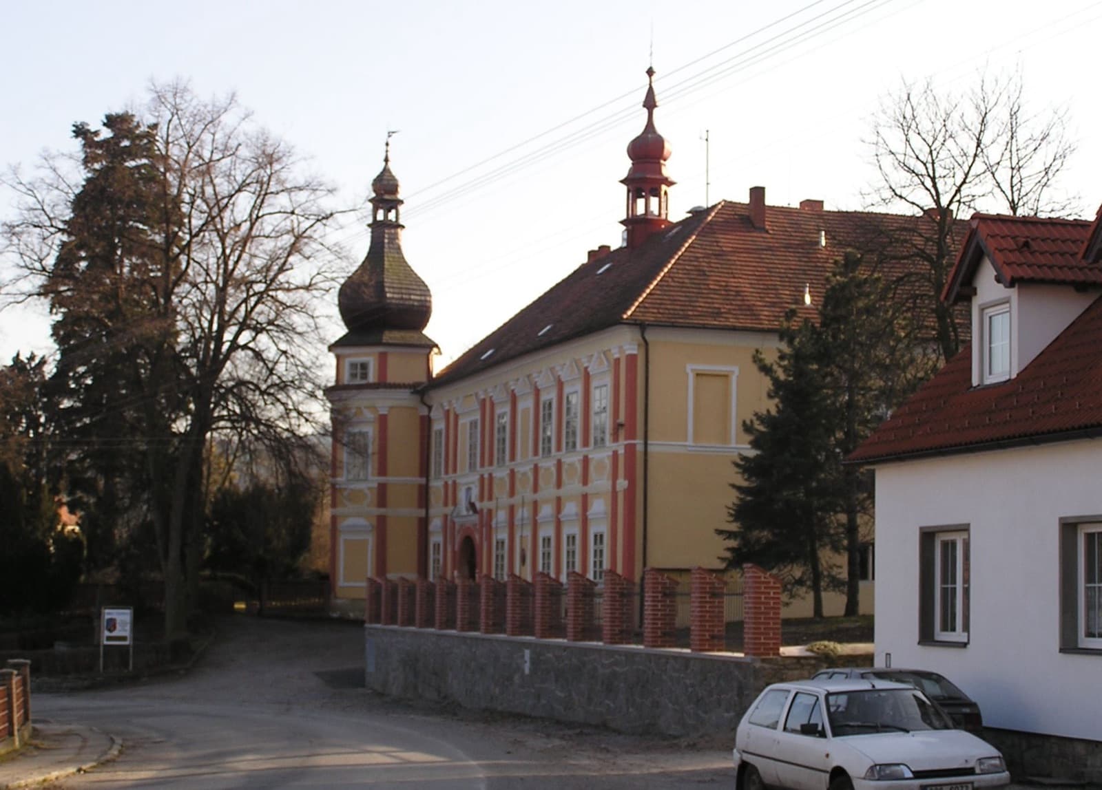 Zámek Čestice