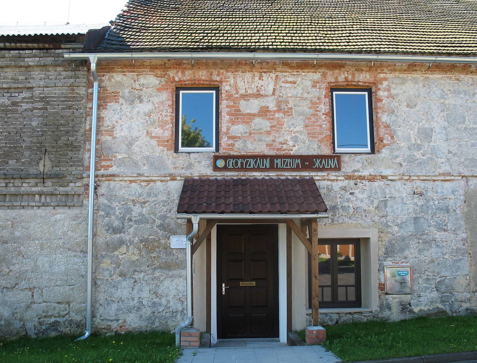 Geofyzikální muzeum ve Skalné