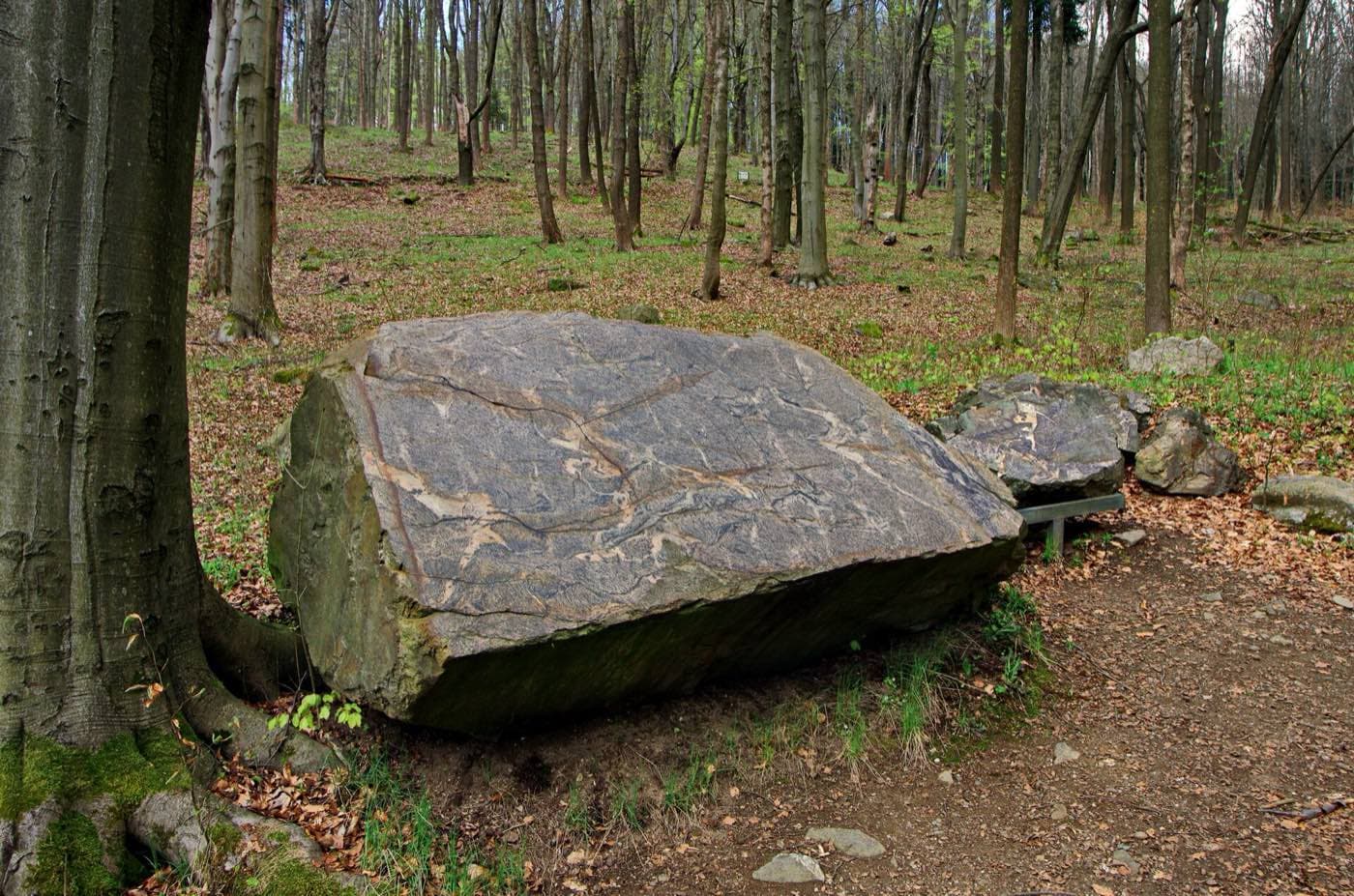 Geologický park v Mariánských Lázních
