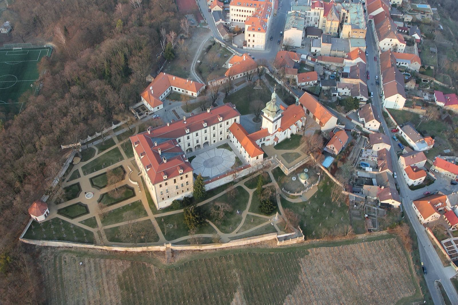 Zámek Benátky nad Jizerou