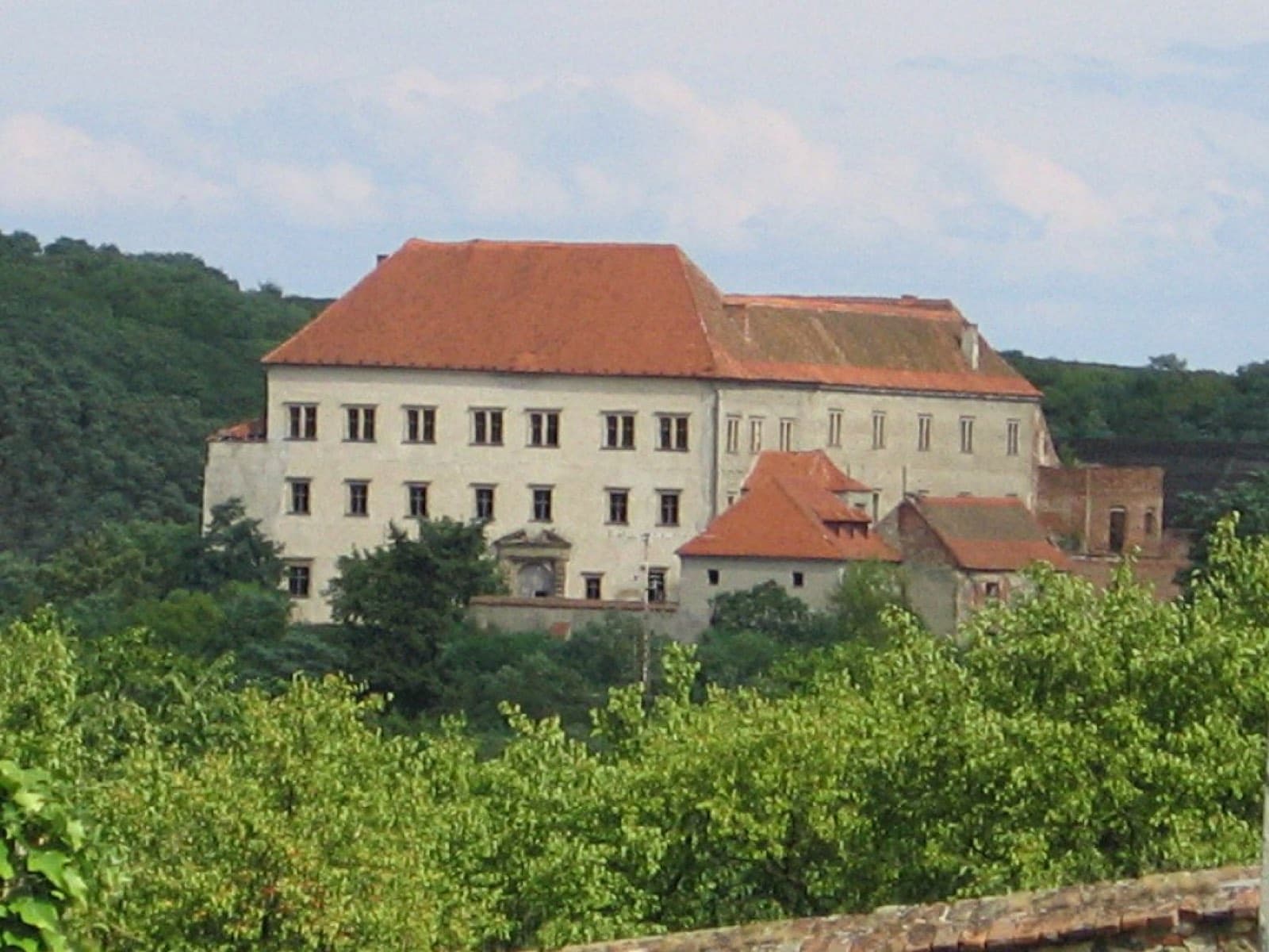Zámek Dolní Kounice