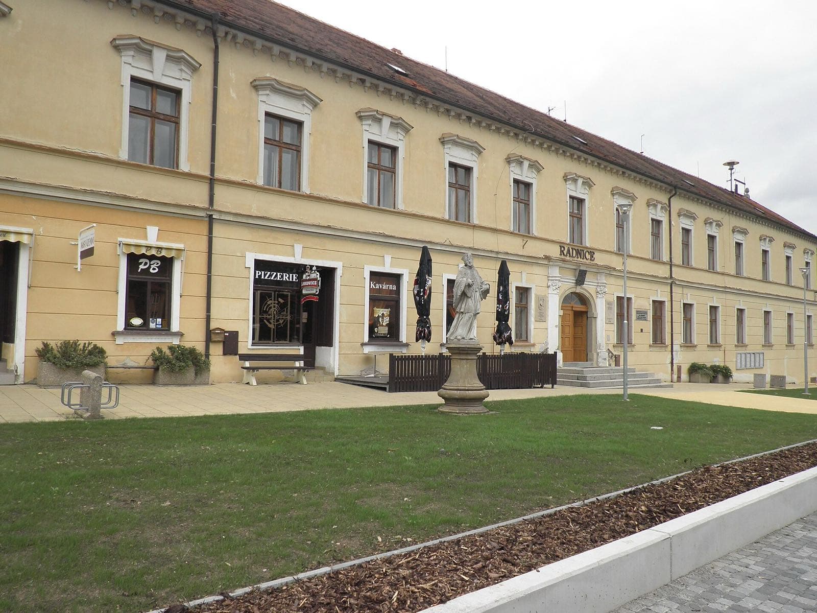 Zámek Klobouky u Brna