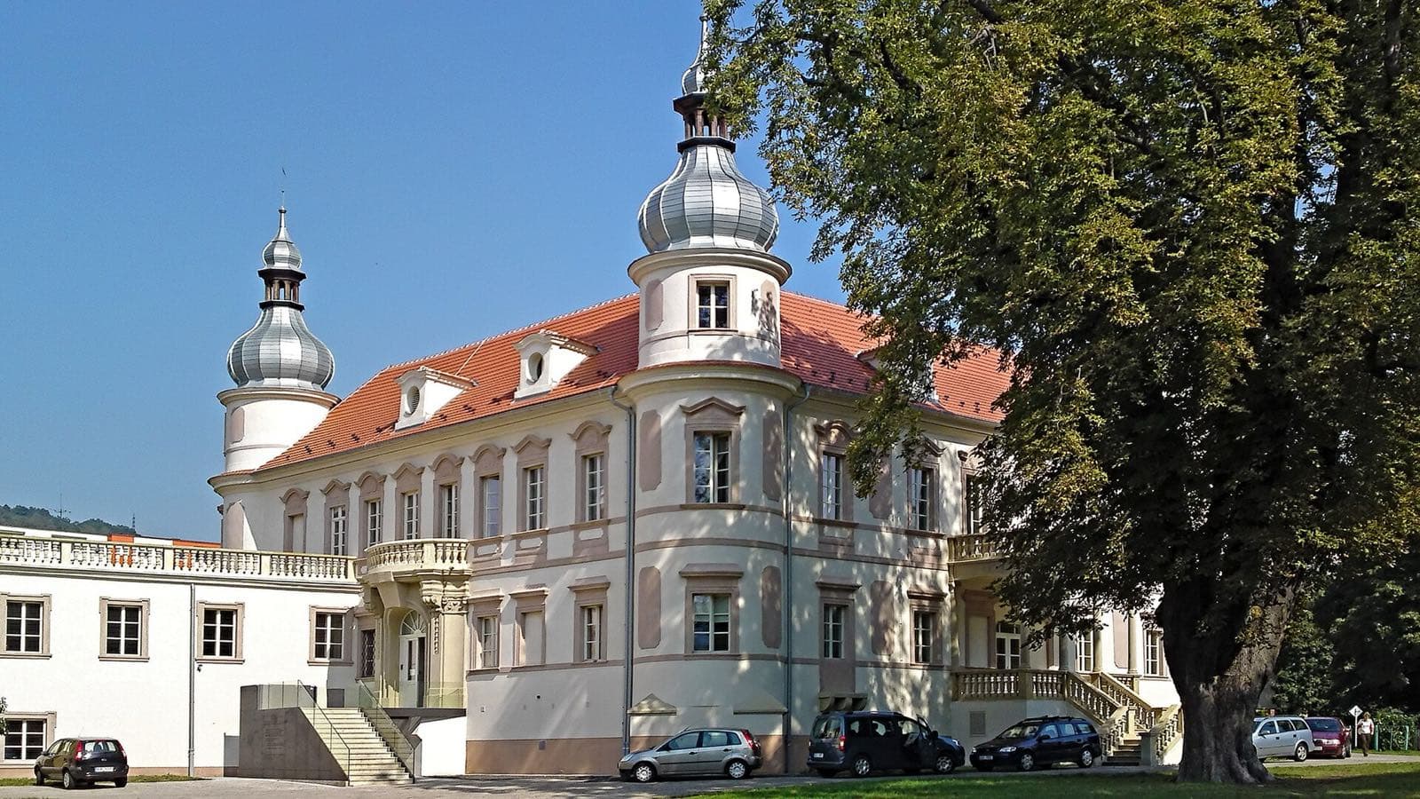 Zámek Krásné Březno