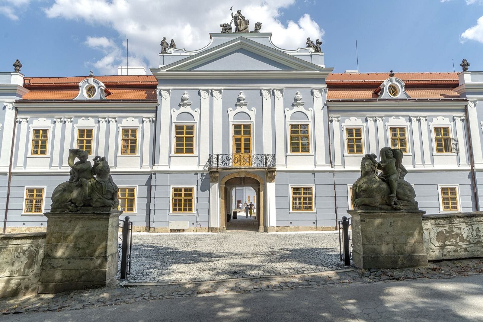 Zámek Peruc