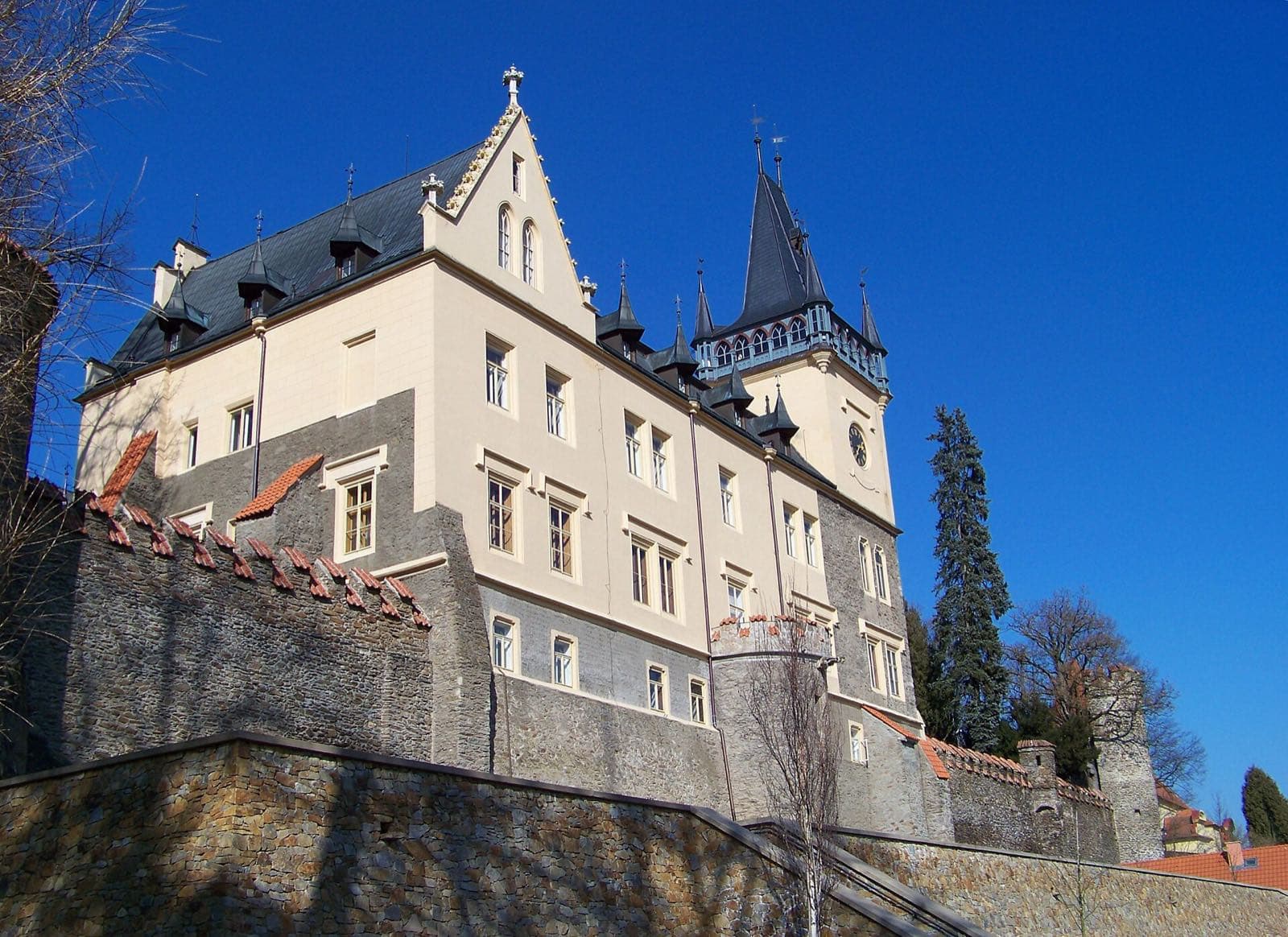 Zámek Zruč nad Sázavou